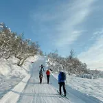 Mountain With Glacier Views 펜션